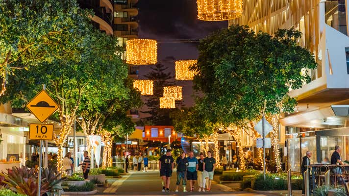 Broadbeach dining